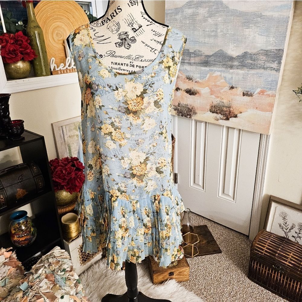 Bellatrix Unlined Chiffon Rose Detail Mini Pleated Dress.